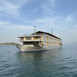 ガンツウ - 船外ツアーに行く時に小型船で移動。その小型船から撮影