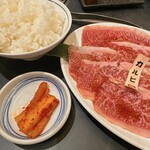 黒毛和牛一頭買い焼肉 道頓堀みつる - 