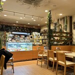 Kafe Suitsu Purasu - 