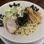 麺匠 大黒 - 煮干油そば 醤油味 800円♪ すっきり美味しいです^ ^
