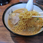 札幌ラーメン 武蔵 - 西山玉子麺