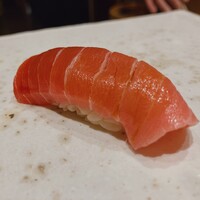 鮨 龍次郎 - ★9背とろ