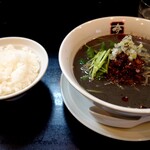 餃子と担々麺 吟 - 特製黒胡麻担々麺+ライス