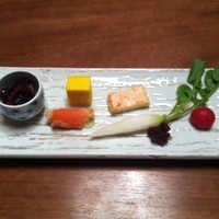 春鶯亭ひら - 