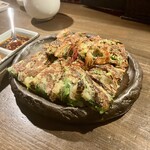 湘南韓国料理GOKAN - ネギ青唐辛子チヂミ