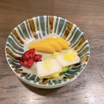 とんかつ やまいち - 定食のお新香