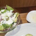 キッチン ブルー グローブ - サラダ、お新香のアップ