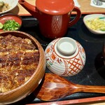 炭焼うな富士 東京ミッドタウン八重洲店 - ひつまぶし　上