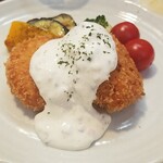 キッチン ブルー グローブ - 反対側から、タルタルソースがタップリ！