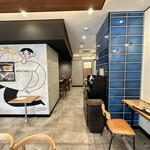 ベーカリーカフェクラウン - 店舗内観（イートインスペース）