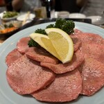 Yakiniku Horumon Kinju - 