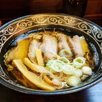Chuuka Soba Kagura - チャーシュー麺950円