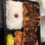 Bentouya - ジャンボ鶏かつ弁当