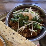 スパイス・ツリー - マトンひき肉とネパール山椒のカレー
