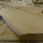 クイントカント - 手触りが良いと思ったら～シルクのナプキンだそうです♪