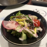 ステーキハウス ZEN 三宮店 - サラダ