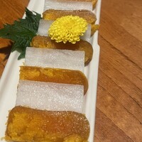 炭焼うな富士 白壁別邸 - カラスミ大根