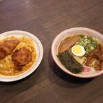 Pekin - A 定食 1100円