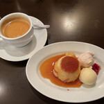 トラットリア ヴォーノ - プリンアラモード