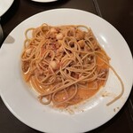 トラットリア ヴォーノ - 小柱とくるみのスパゲッティ