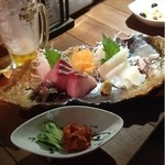 串焼きダイニング Den - 天然ブリとヤリイカ刺し