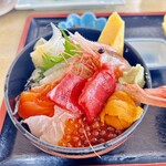 民宿 青塚食堂 - 海鮮丼