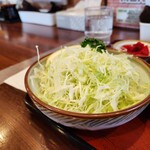 Tonkatsu Kazoku - 新鮮サラダです。