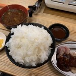 とりみそ あみ焼き 地鶏屋 - 