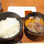 WHITE CROWN 精肉店 - 