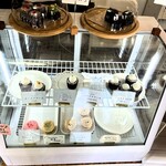 R felicita cafe - ショーケース内(13時頃)