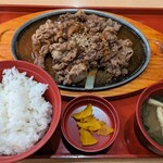 Joyfull - 特製ダレの牛焼肉定食メガ盛り1538円