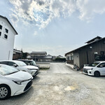 手打 神代そば - 駐車場奥からの眺め