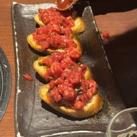 蕃 YORONIKU - ユッケパンの上のせ