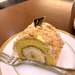 オレンジシャリマティ - ロールケーキ。330円