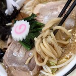 らーめん処 潤 - 中太麺がモチモチ