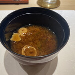 北新地 鮨 栞庵 やましろ - 赤出汁ご開帳