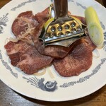 李朝園 吉祥寺店 - 牛タン