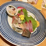 玄海の活魚と糸島直送の食 博多居酒屋 どげん海 - 