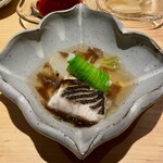 鮨処 池上 - 先付け：丹後半島宮津のメダイ