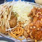 食堂 アサドラ - 唐揚げ2種類    油淋鶏      チリソース