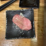 立喰い焼肉 治郎丸 - 