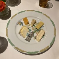 シェ・イノ - 