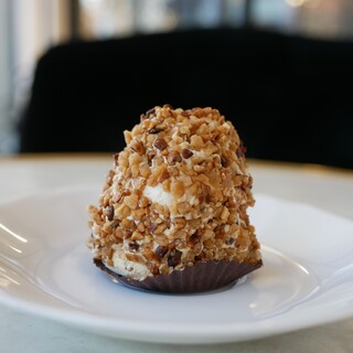 オー・メルベイユ・ドゥ・フレッド_1