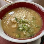 六角 - 料理写真:豚骨ラーメン白