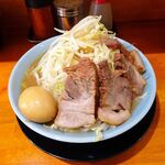 ラーメン 盛太郎 - チャーシュー麺　1,000円（野菜マシマシ、薄味）