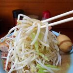 ラーメン 盛太郎 - チャーシュー麺　1,000円（野菜マシマシ、薄味）