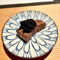 日本焼肉はせ川 別亭 銀座店 - ⑩和牛：近江牛フィレ
                    　　　　　（滋賀 古林牧場 30ヶ月長期肥育）
                                   有明産初摘み一番海苔乗せ