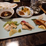 金太楼鮨 - 焼き魚 穴子の白焼き、何かの西京漬け、鮭カマ