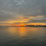 ガンツウ - ちゃんと朝日が望める場所に停泊