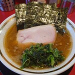 Iekei Kansai Oudou Ie Chokkei Gadouya - ラーメン本店仕様♪